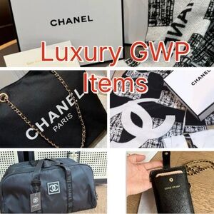 CHANEL GWP - shipping labels